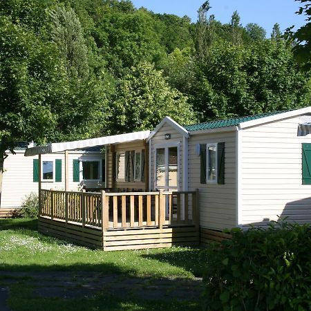 Voulangis Neat Mobile Home With Porch In The Nature Outside Of Paris מראה חיצוני תמונה